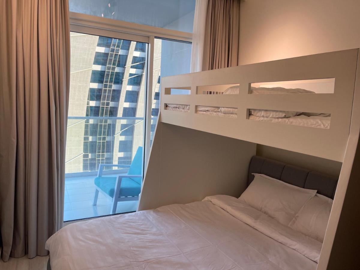 New Luxury Modern Canal View. Lejlighed Dubai Eksteriør billede